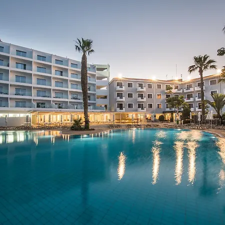 Narcissos Waterpark Ξενοδοχείο με διαμερίσματα Πρωταράς
