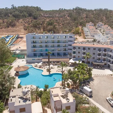 Narcissos Waterpark 4* Πρωταράς